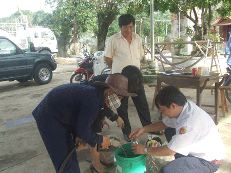 Phú Yên Xăng “dởm”, nhiều mô tô, xe máy trục trặc
